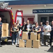Marie de Livinhac soutient nos pompiers 🚒
Ces derniers jours, les feux qui touchent plusieurs régions de France nous rappellent la dureté du terrain et le courage immense de nos sapeurs-pompiers. Face à cette situation critique, nous ne pouvions pas rester simples spectateurs.
À notre échelle, l’équipe de Marie de Livinhac a tenu à faire un geste concret en faisant don de 3500 œufs brouillés lyophilisés.
Dans des moments où chaque minute compte et où l’effort physique est extrême, offrir aux pompiers des repas rapides à préparer, complets et réconfortants est notre façon de leur apporter un peu de force et de répit.
Un immense merci à ces hommes et ces femmes qui luttent sans relâche contre les flammes pour protéger nos forêts, nos habitations et nos vies.
Toute notre solidarité est à leurs côtés. ❤️